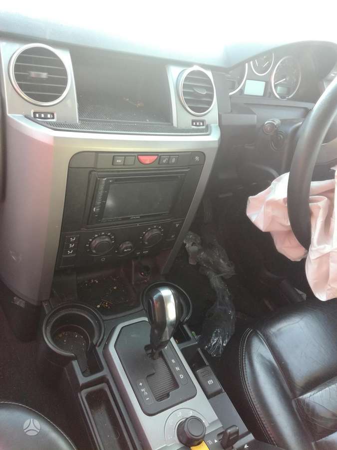 Land Rover Discovery rezerves daļās