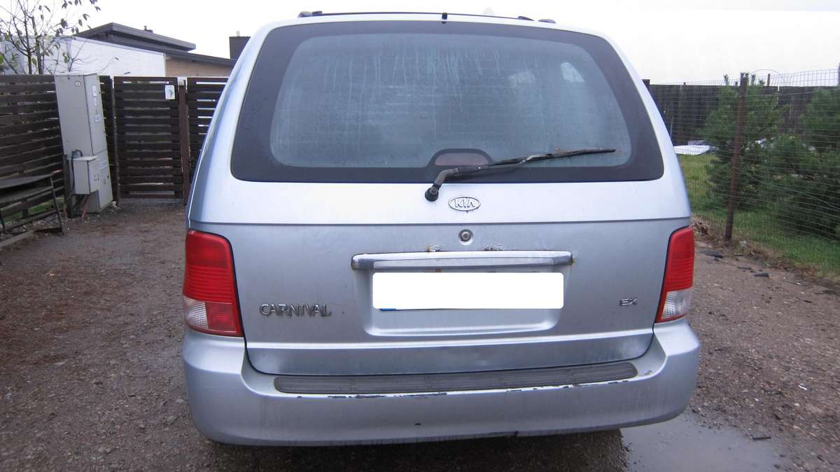 Kia Carnival