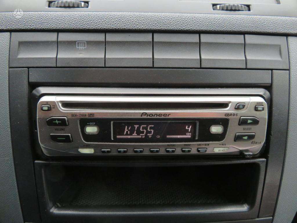 Pioneer DEH-1700R, cd / mp3 players