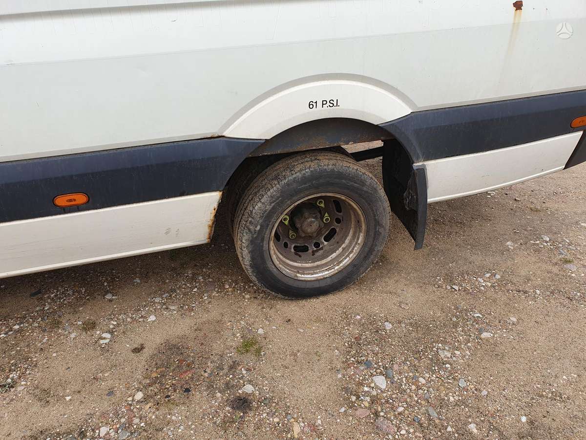 Volkswagen Crafter, passenger vans