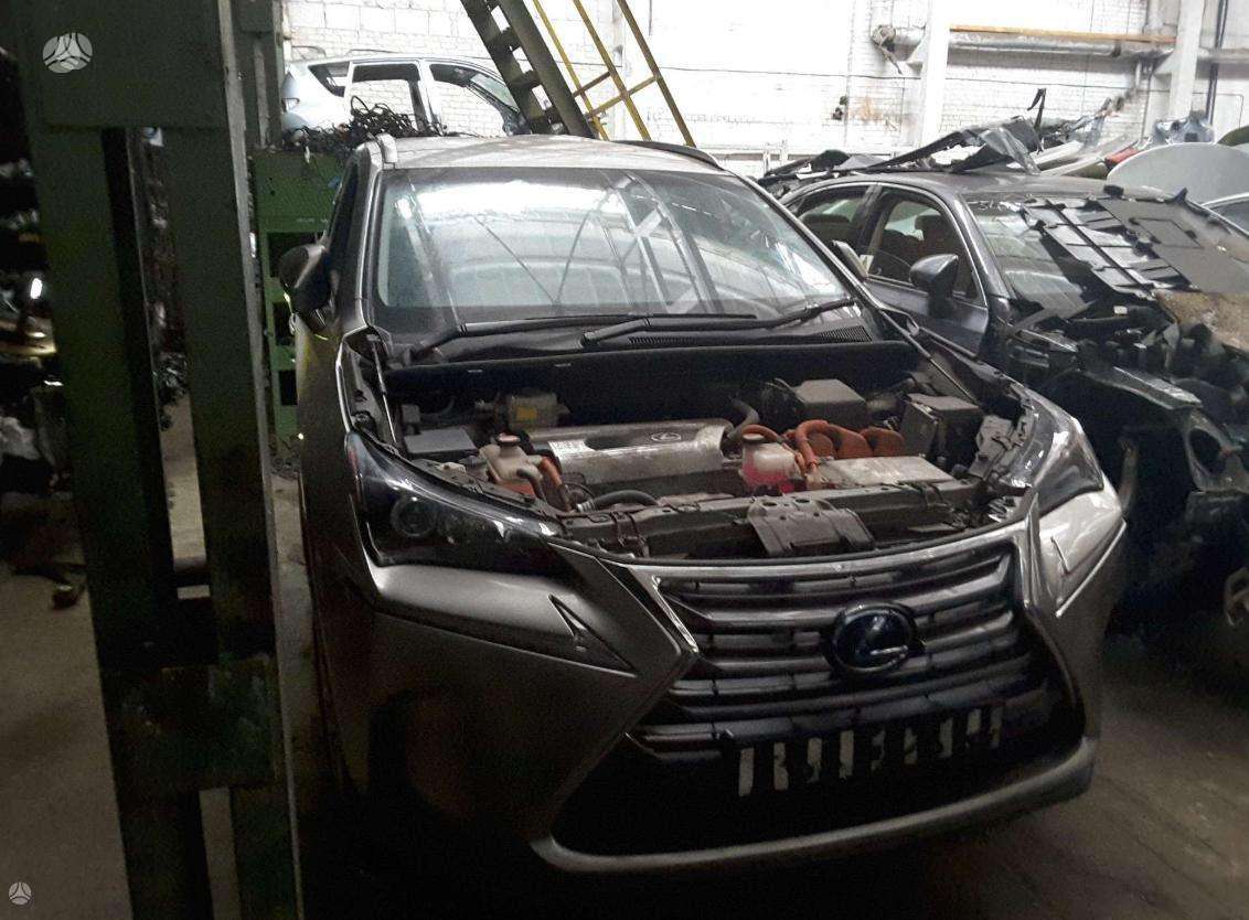 Lexus NX 300h
