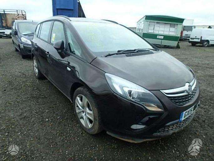 Opel Zafira dalimis