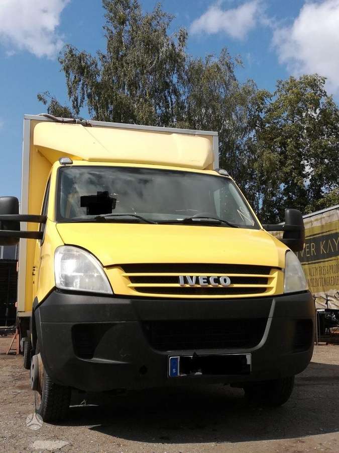 Iveco DAILY, krovininiai mikroautobusai
