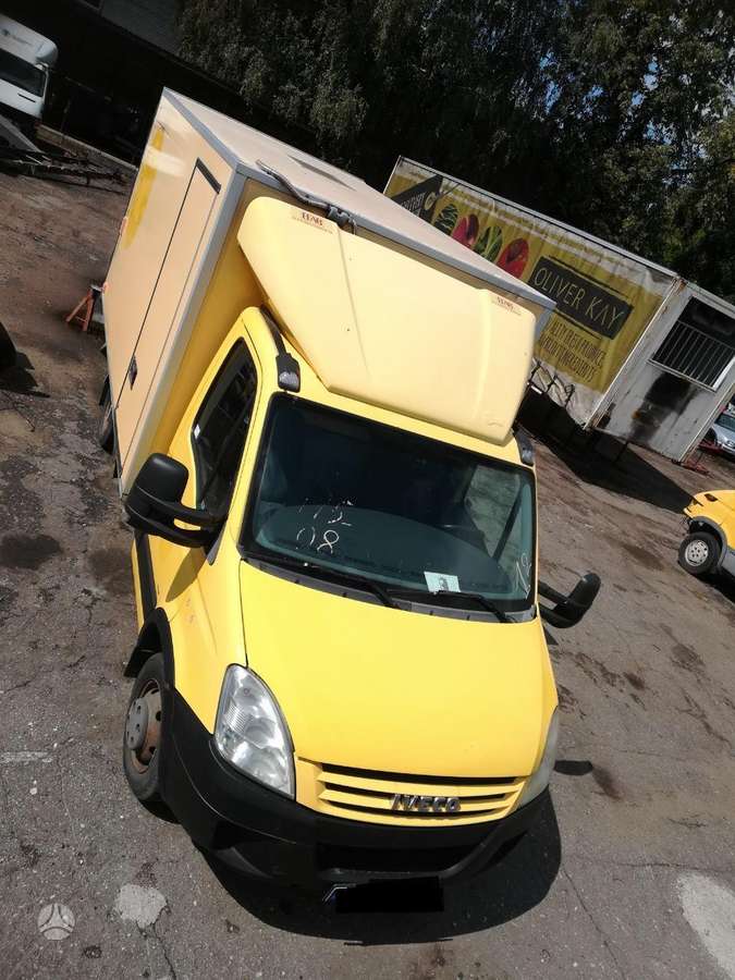 Iveco DAILY, krovininiai mikroautobusai