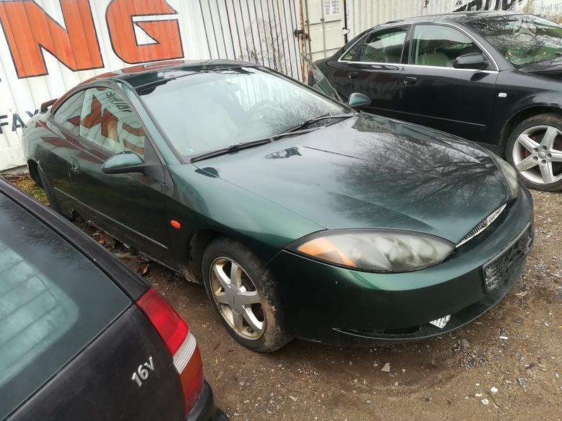 Mercury Cougar по частям. Automobilis ardomas dalimis запасные части автомобил