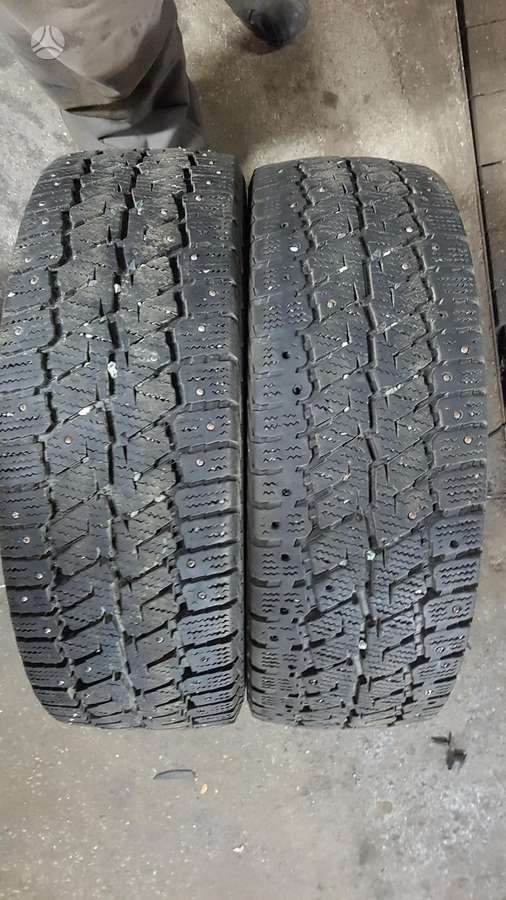 Continental, зимние 215/60 R17