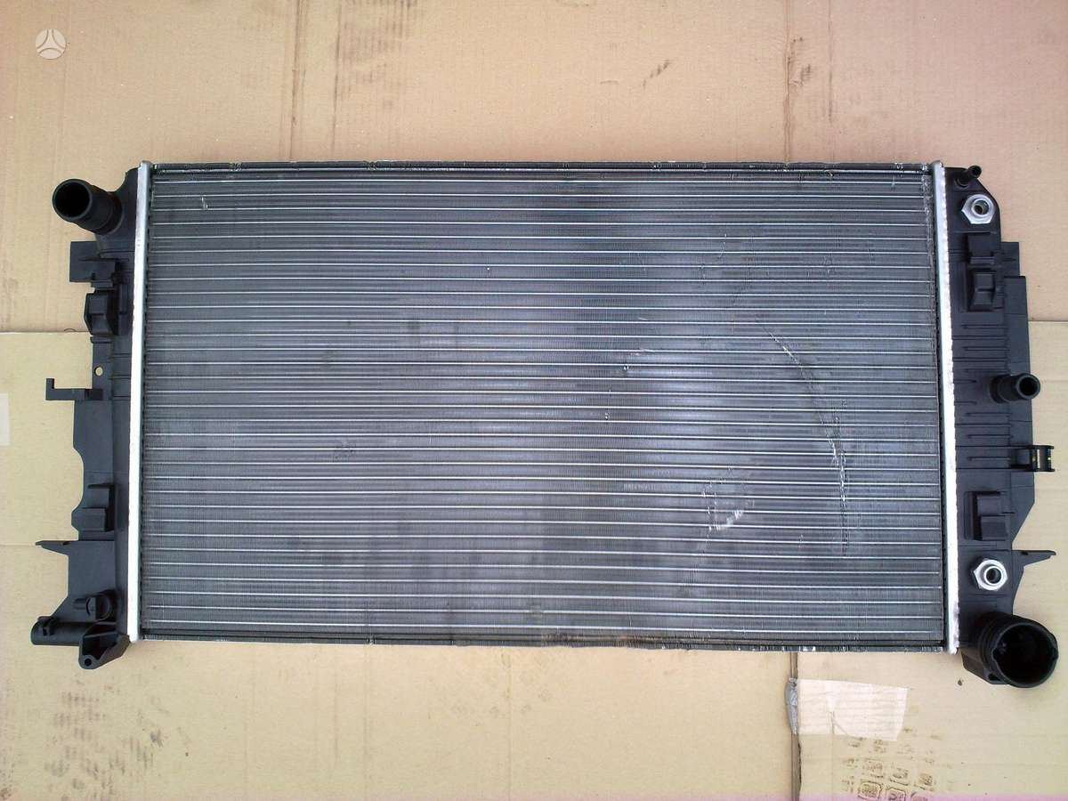 Volkswagen Crafter water radiator