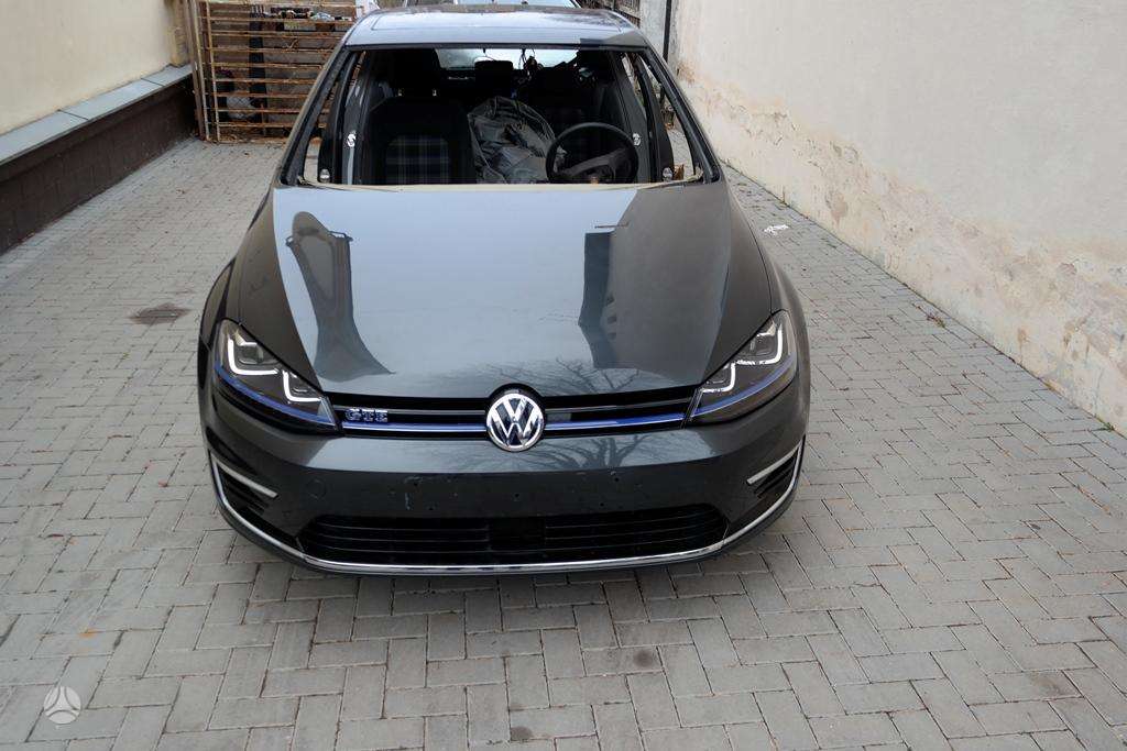 Volkswagen Golf, LA9W, rezerves daļās. Spalvos kodas la9w yra