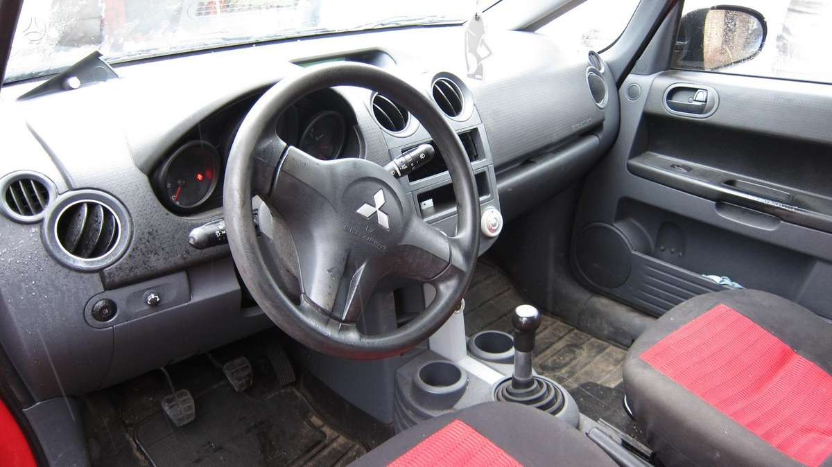 Mitsubishi Colt