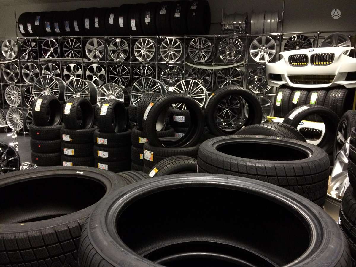 -Kita-, winter 275/40 R19