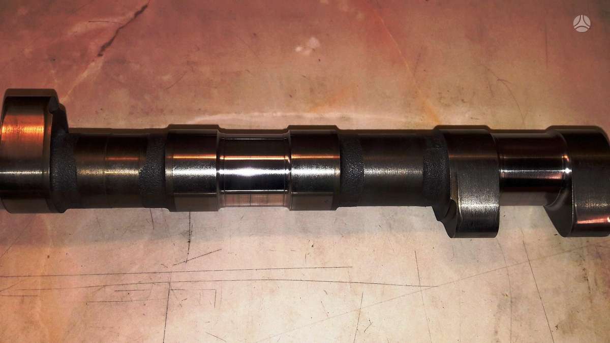 BMW M5, S85B50, engine
