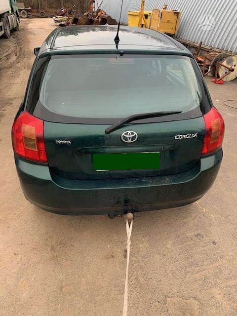 Toyota Corolla dalimis