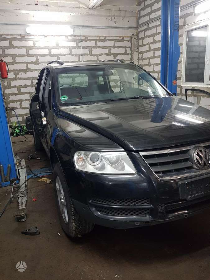 Volkswagen Touareg Naudotos autodalys darbo laikas pirmadienis penktadienis