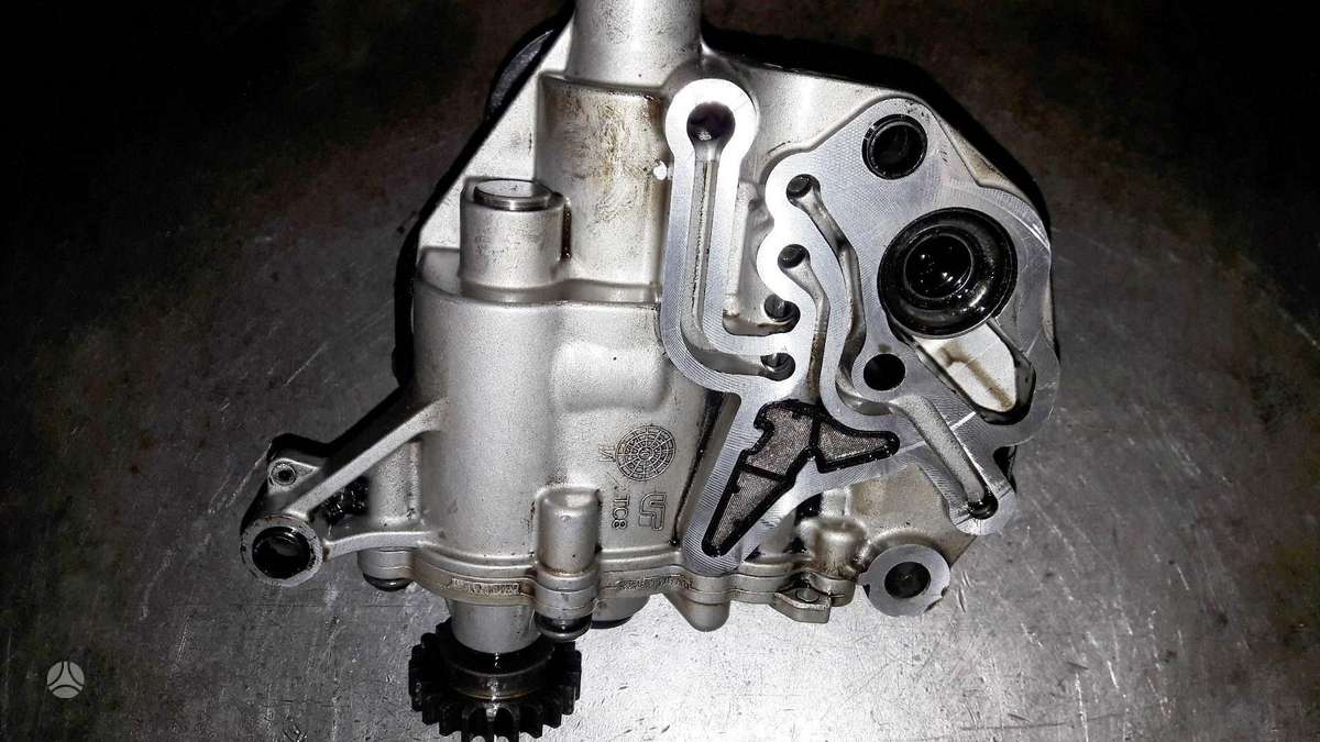 Audi Q3, 1.8 2.0 TFSI TSI, variklio detalės