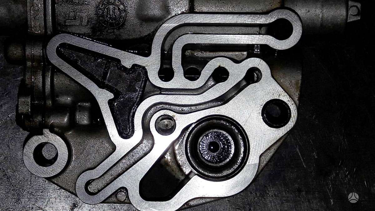 Volkswagen Fox, 1.8 2.0 TFSI TSI, variklio detalės