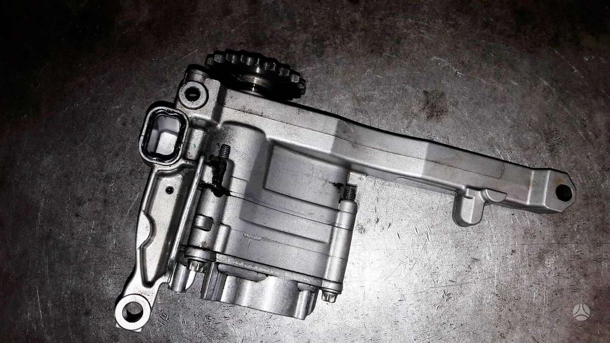Mercedes-Benz E klasė, OM642, engine parts