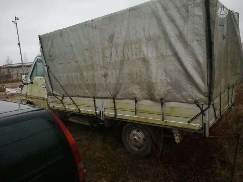 Renault Master dalimis. Automobilis ardomas dalimis запасные части автомобиля
