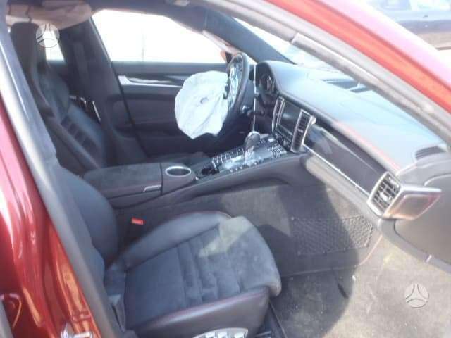 Porsche Panamera Rida 28000miliu
