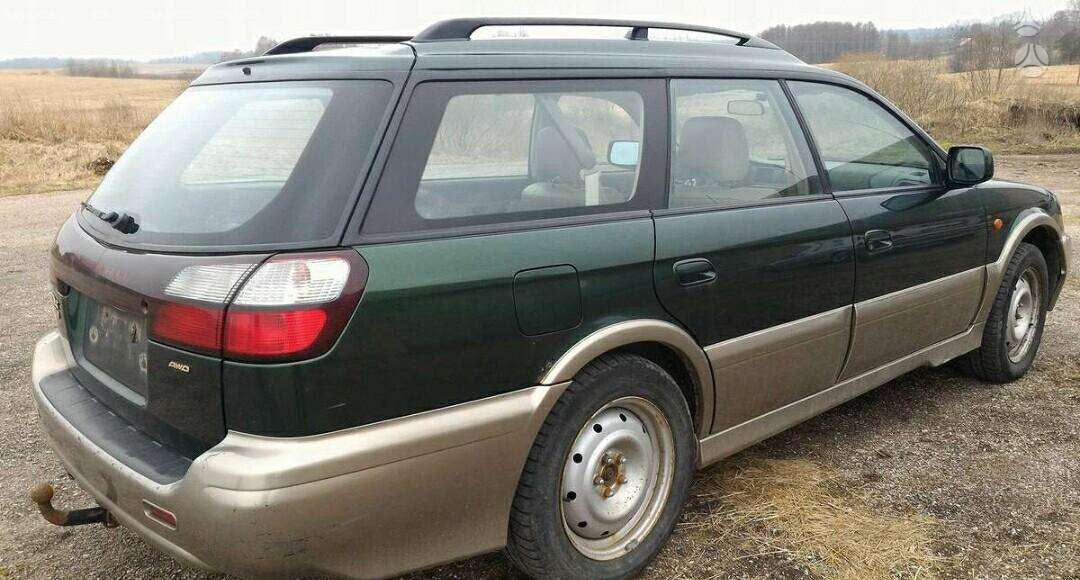 Subaru Outback dalimis. Yra kitu spalvu mus rasite https maps app goo gl ct
