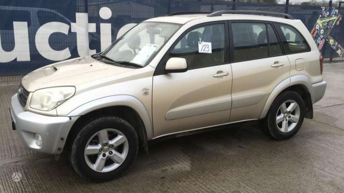 Toyota RAV4 Dalimis