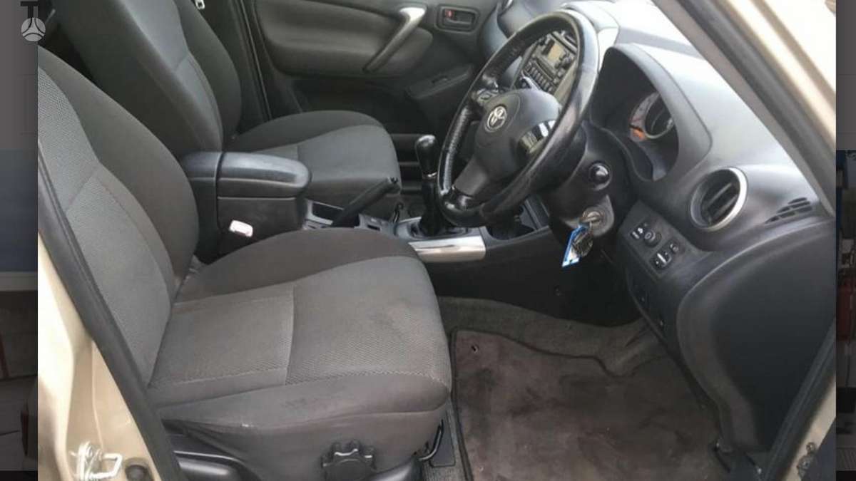 Toyota RAV4 Dalimis