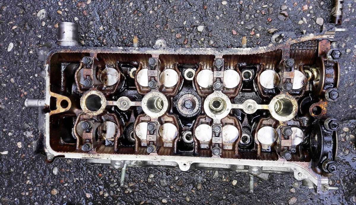 Toyota RAV4, 1AZ, variklio detalės