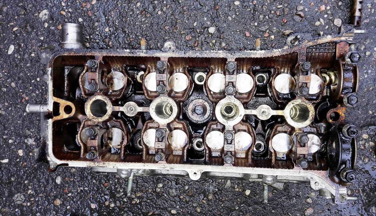 Toyota Avensis, 1AZ, engine parts