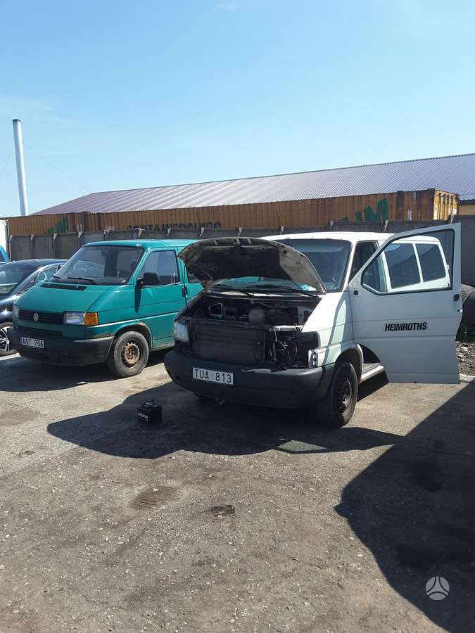 Volkswagen Caravele, passenger vans