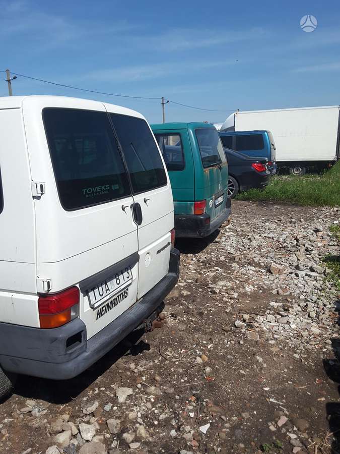 Volkswagen Caravele, passenger vans
