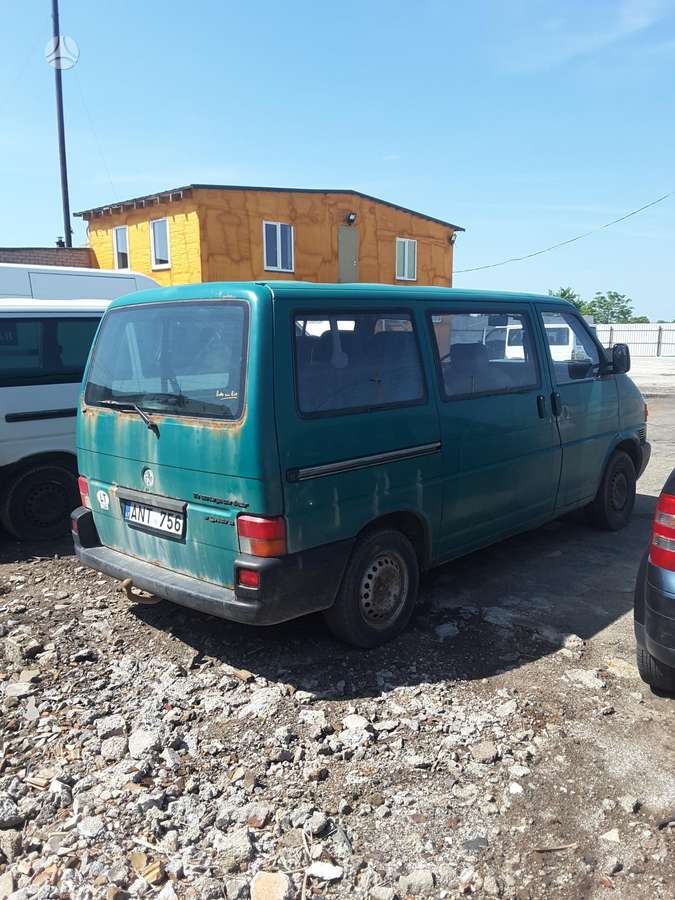 Volkswagen Caravele, passenger vans