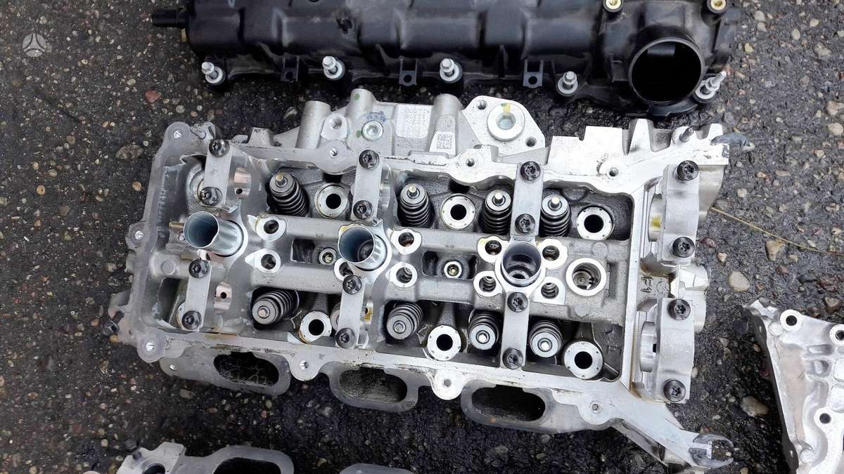 Lancia Voyager, 3.6 PENTASTAR, variklio detalės