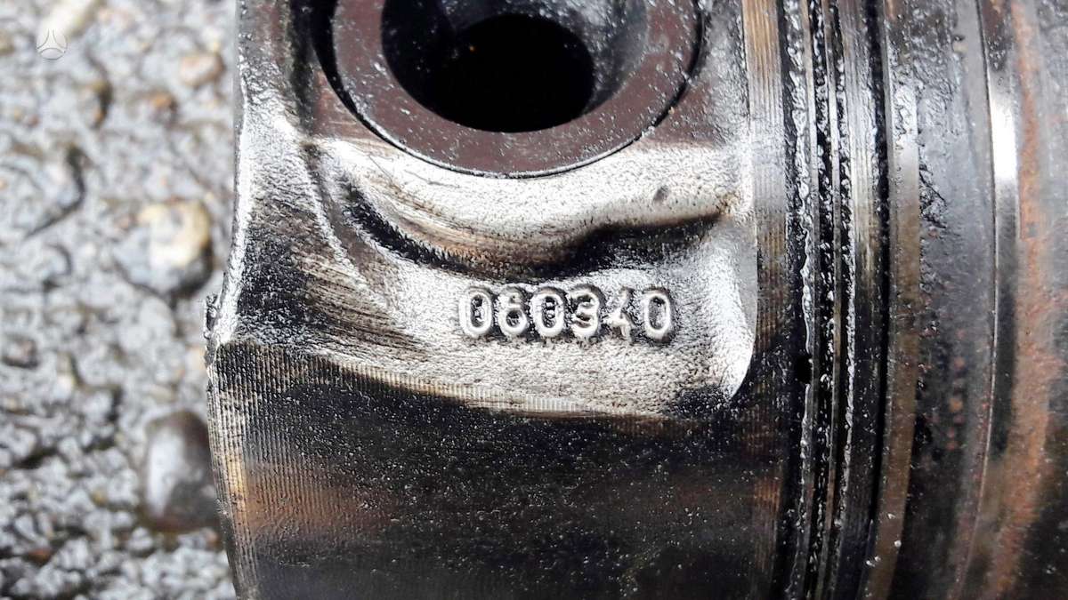 Opel Vivaro, R9M, детали двигателя