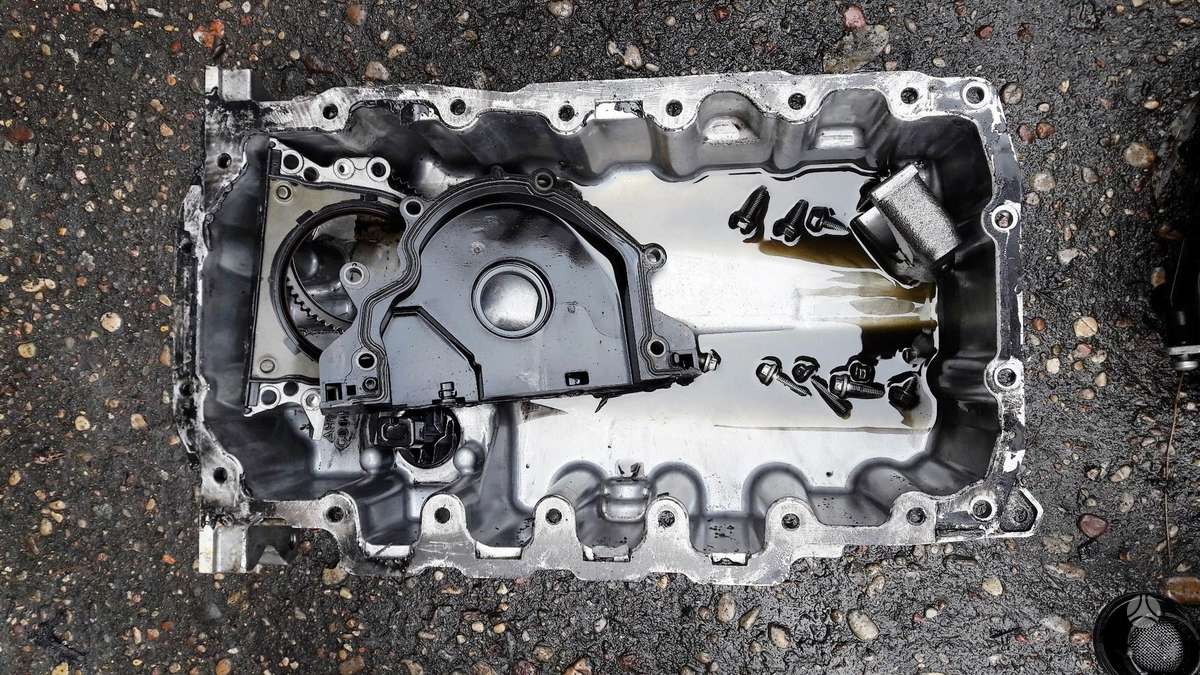 Volkswagen Golf, CRK, variklio detalės