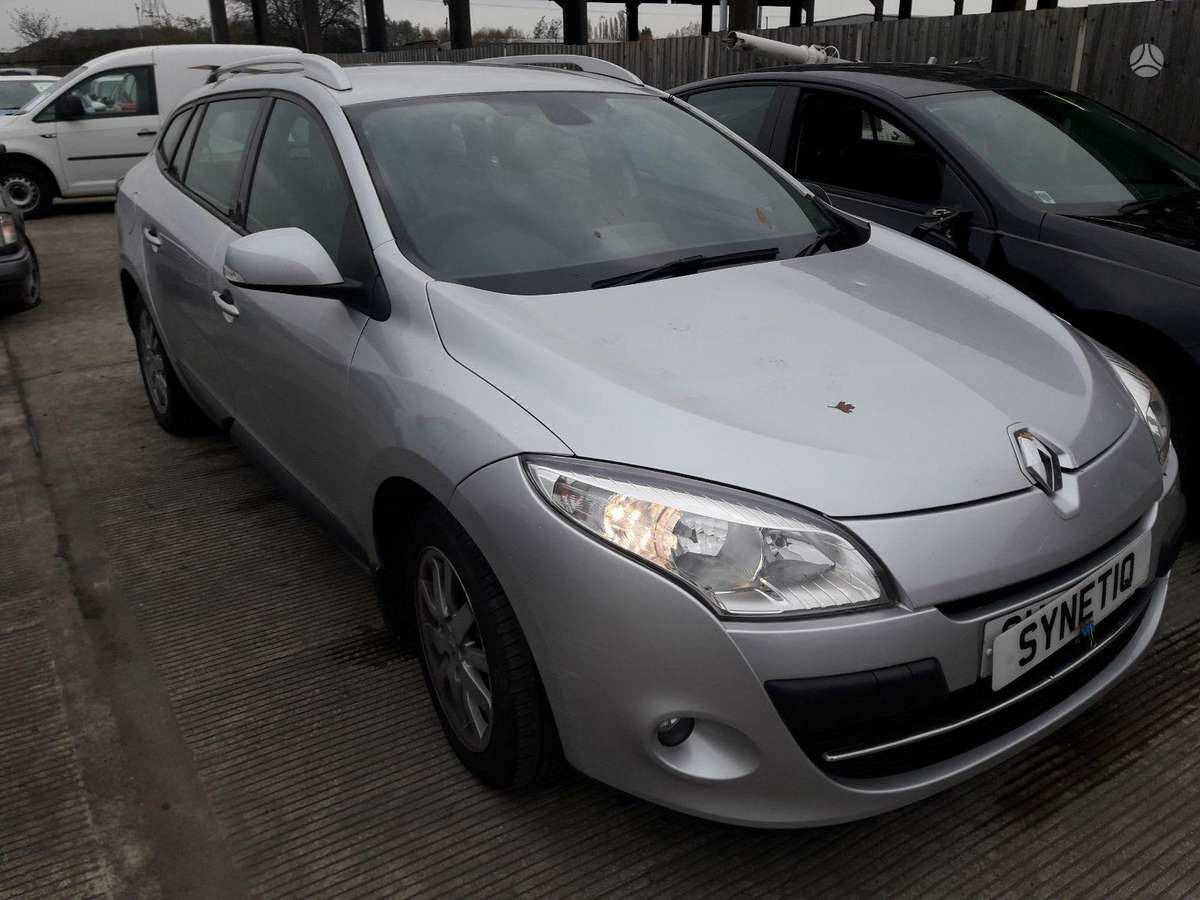 Renault Megane, k9k836, dalimis. Variklis deze ok engin code k9k836