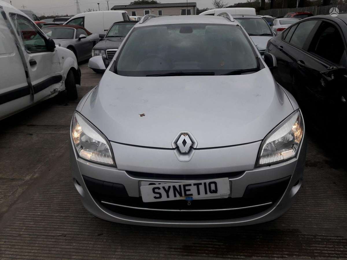 Renault Megane, k9k836, dalimis. Variklis deze ok engin code k9k836