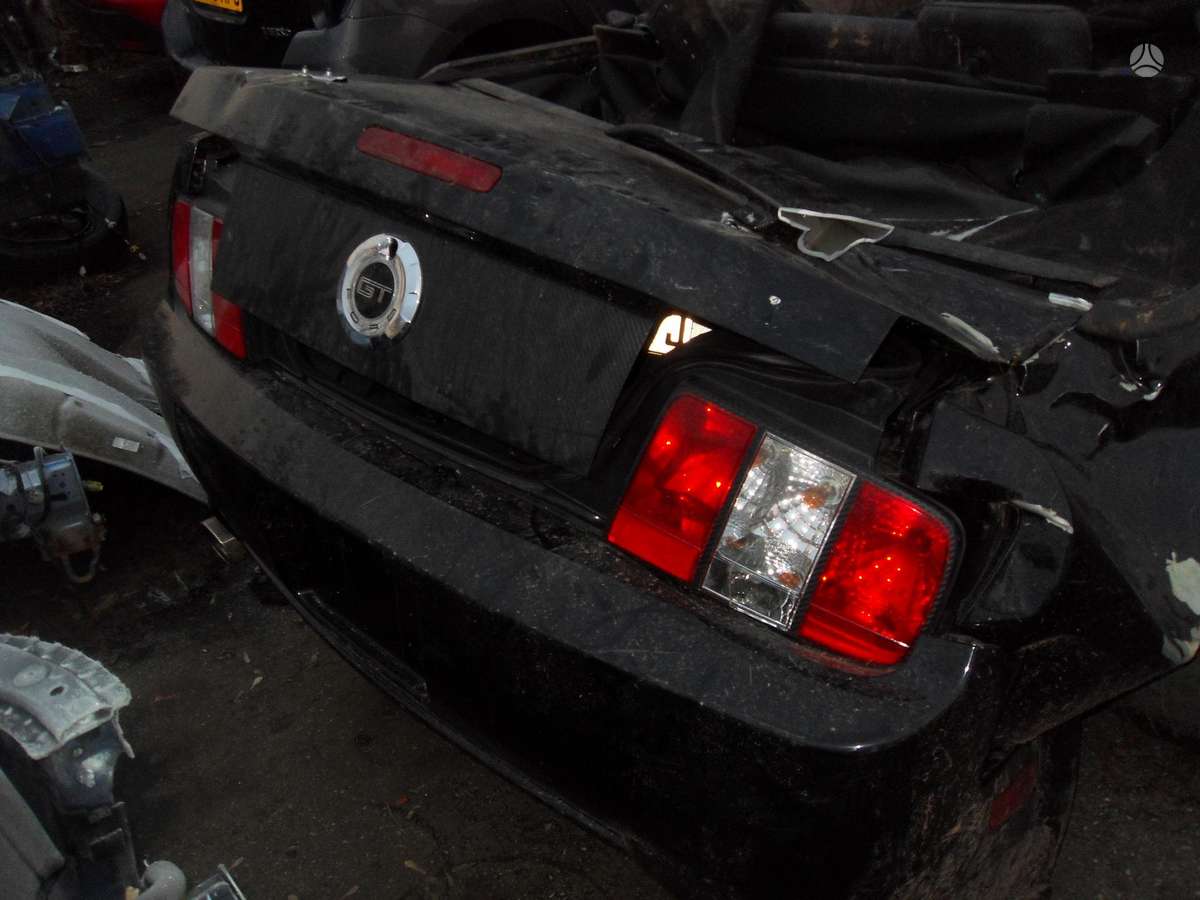 Ford Mustang for parts