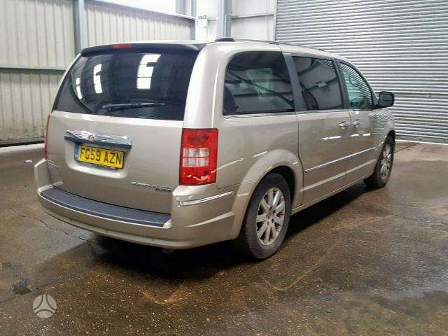 Chrysler Town & Country по частям