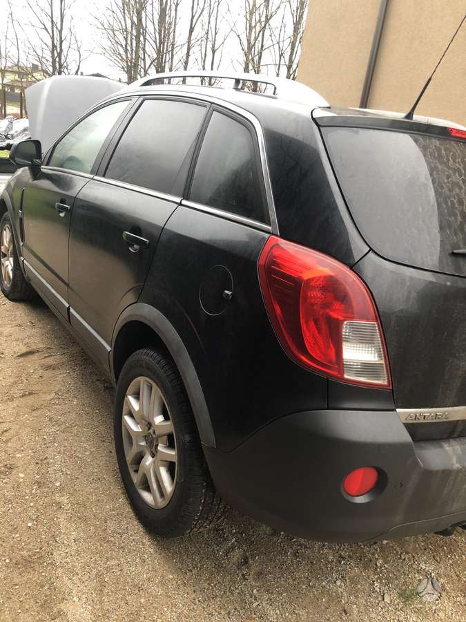 Opel Antara kėbulo dalys