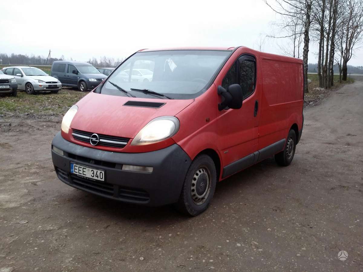 Opel Vivaro, cargo vans