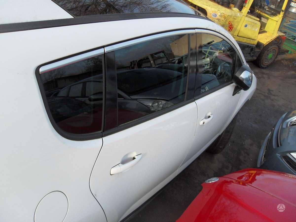 Peugeot 3008 dalimis