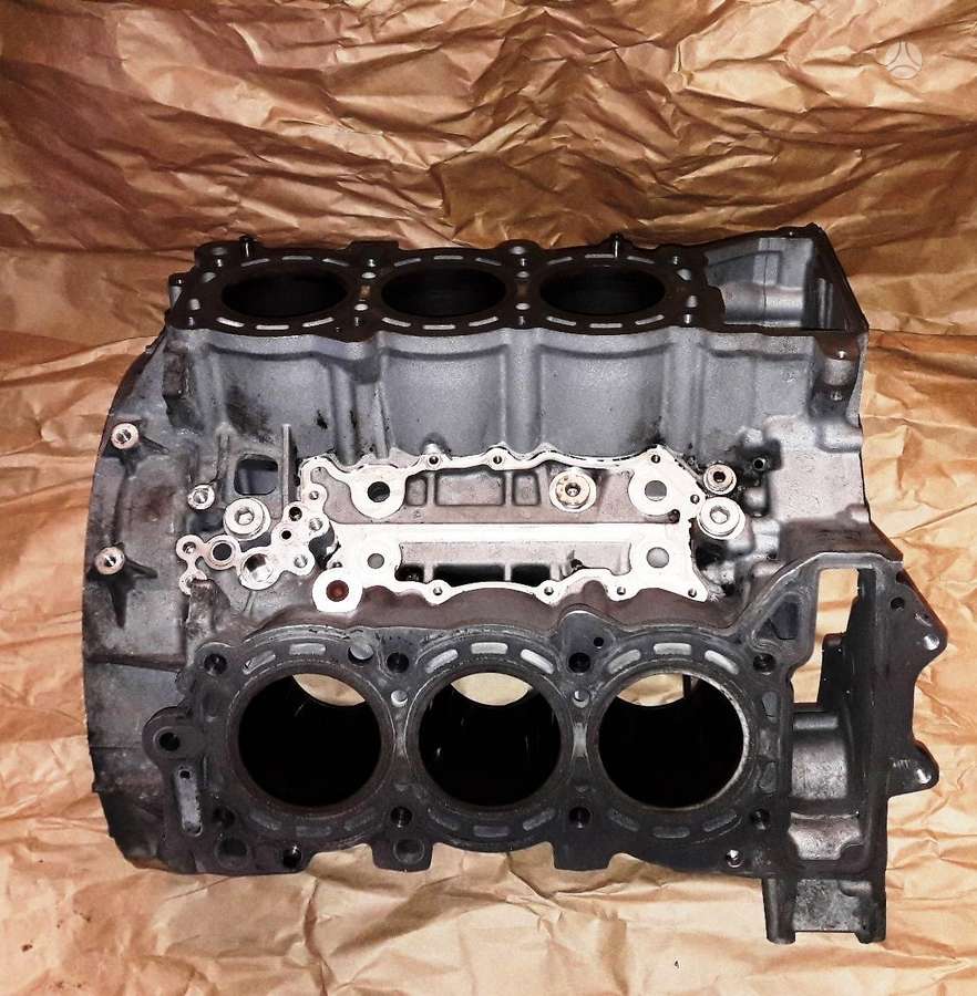 Mercedes-Benz S350, OM642, детали двигателя