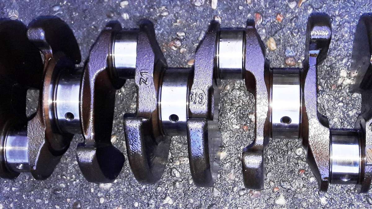 Citroen C4, EW10J4S, variklio detalės