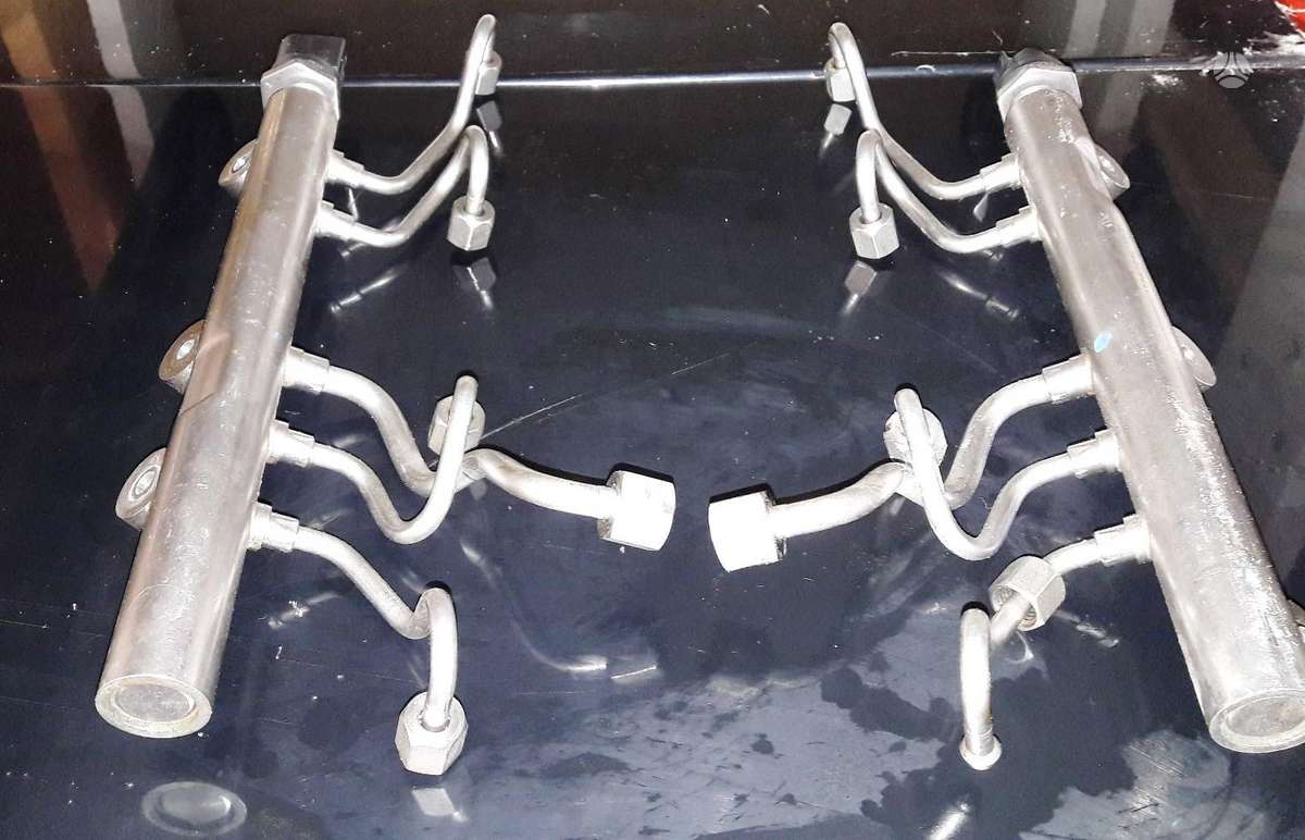 BMW 5 serija, S63B44, variklio detalės