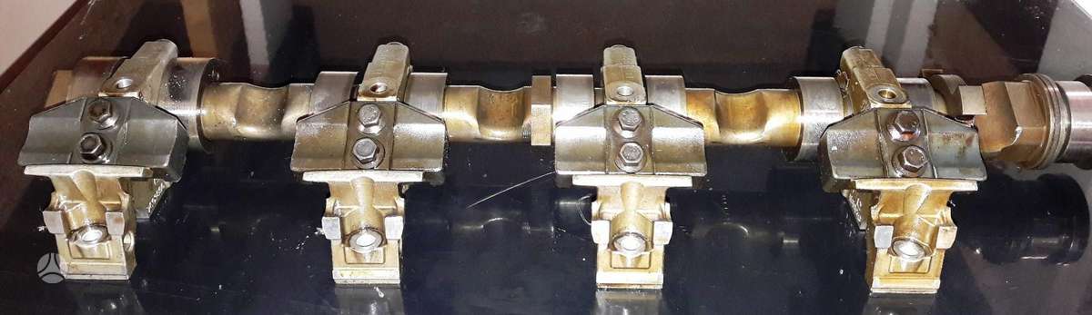 BMW M5, S63B44, engine parts