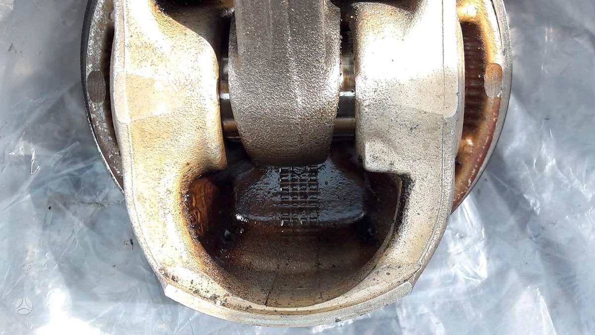 BMW 5 serija, S63B44, variklio detalės