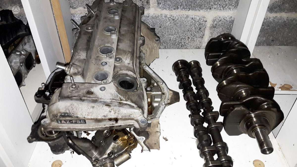 Toyota Camry, 1AZ-FSE, детали двигателя
