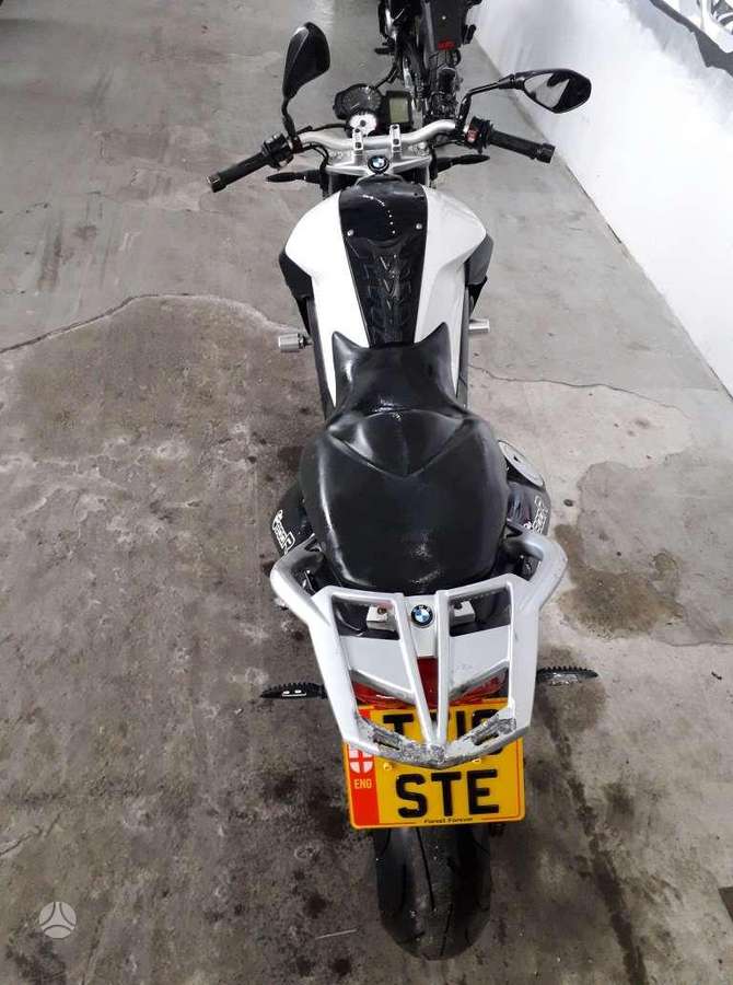 BMW F 800 R, street / classic