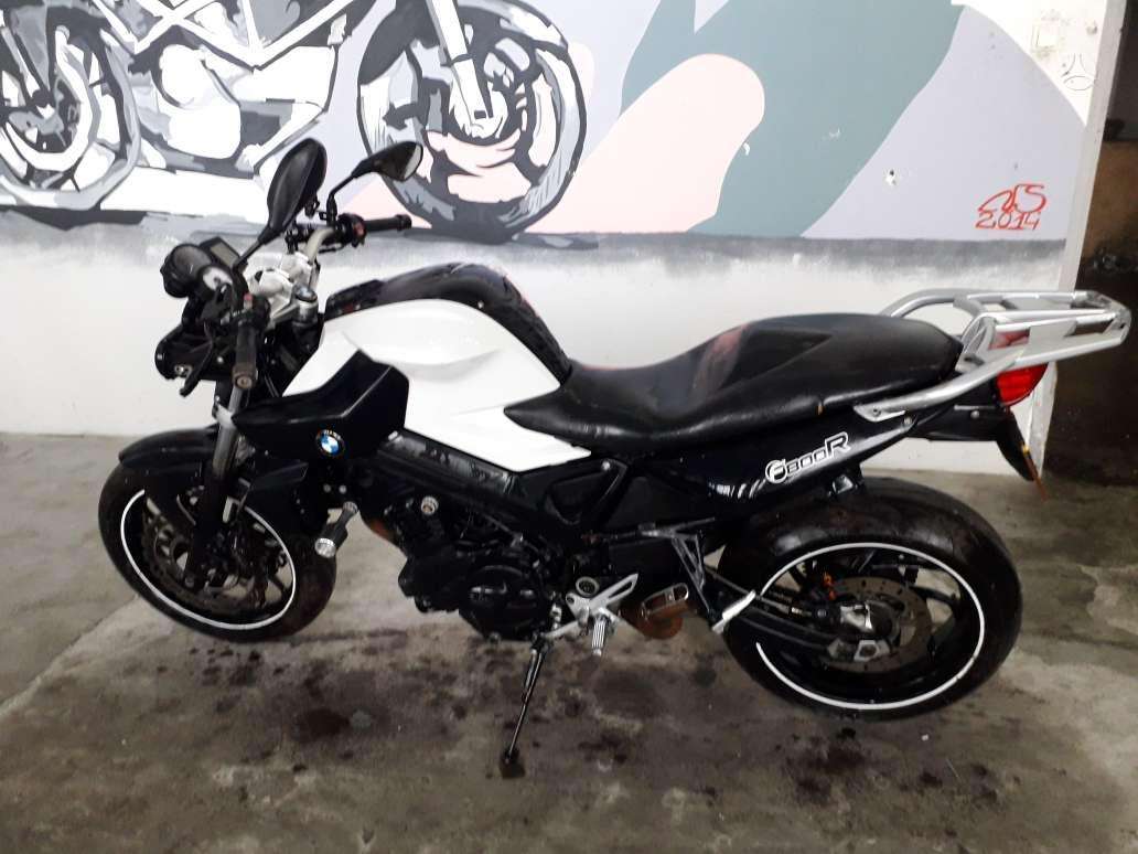 BMW F 800 R, street / classic