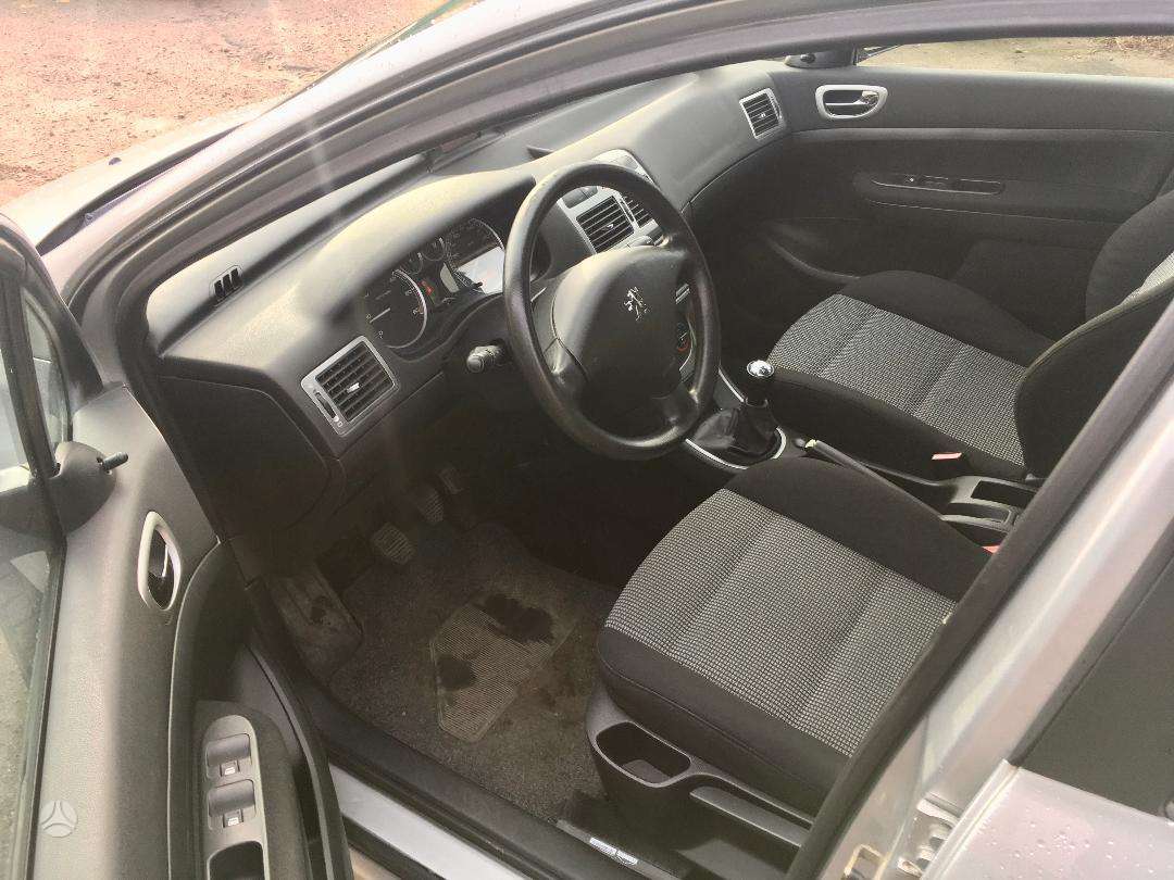 Peugeot 307, 2.0 l., hatchback