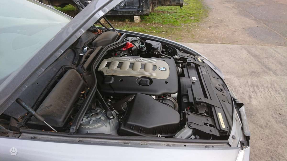 BMW 635